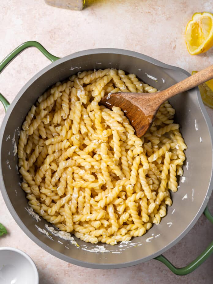 Embarrassingly Easy Chicken Sausage Pasta (20 minutes!)